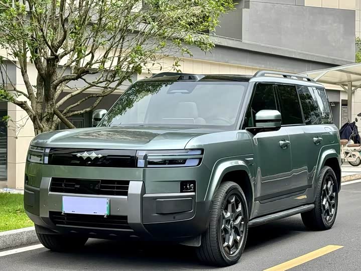 Titan 7 2025 190KM AWD Ultra Edition