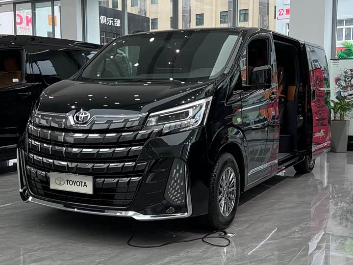 2025 Toyota Hiace 3.5L Automatic