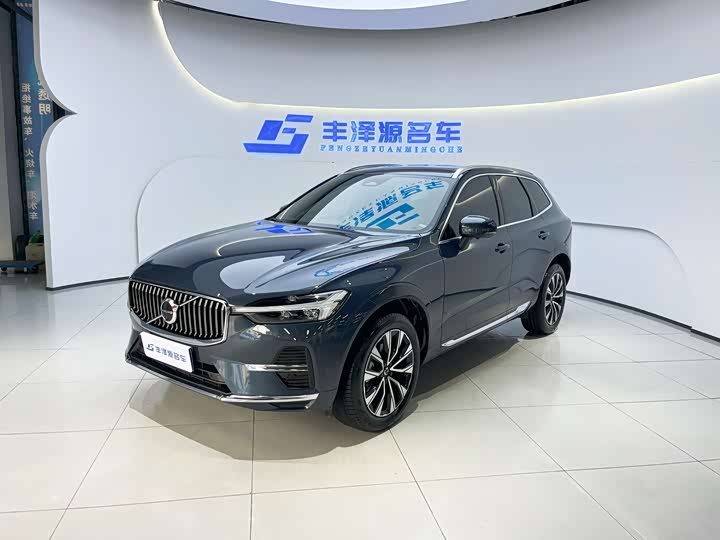 Volvo XC60 2024 model B5 four-wheel drive Zhiyuan luxury version