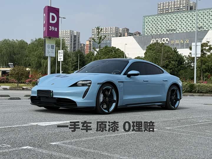 Taycan 2022 facelift Taycan