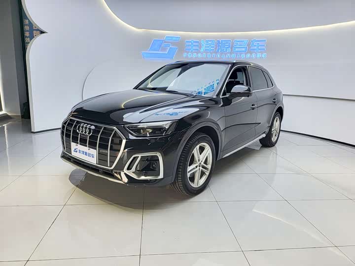 Audi Q5L 2021 40 TFSI Fashionable and Elegant