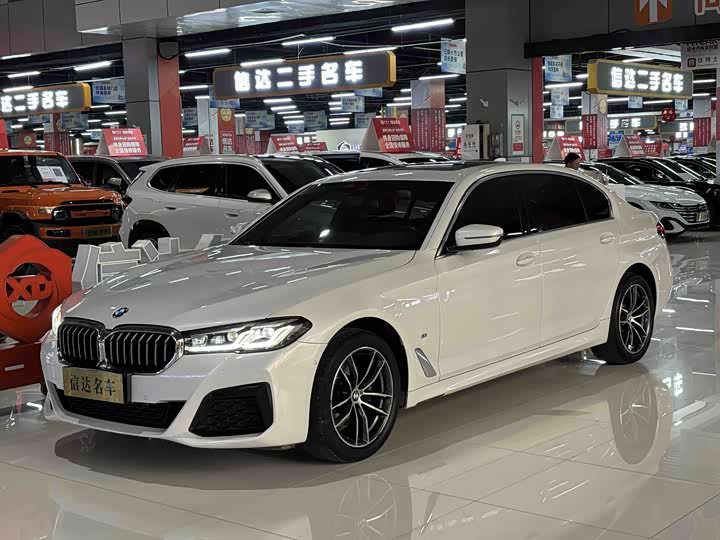 2022 BMW 5 Series 2022 525Li Luxury Package