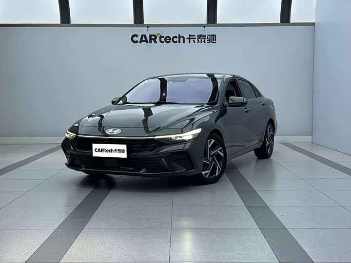 Elantra 2023 1.5L CVT LUX