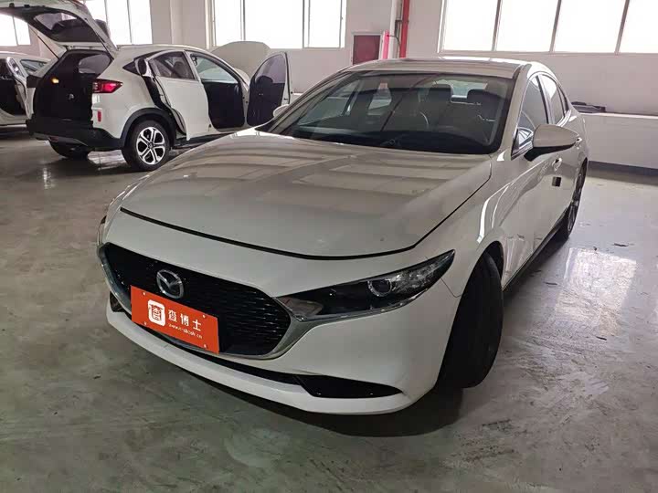 2022 Mazda3 Angkesela 2022 2.0L Automatic Premium Edition