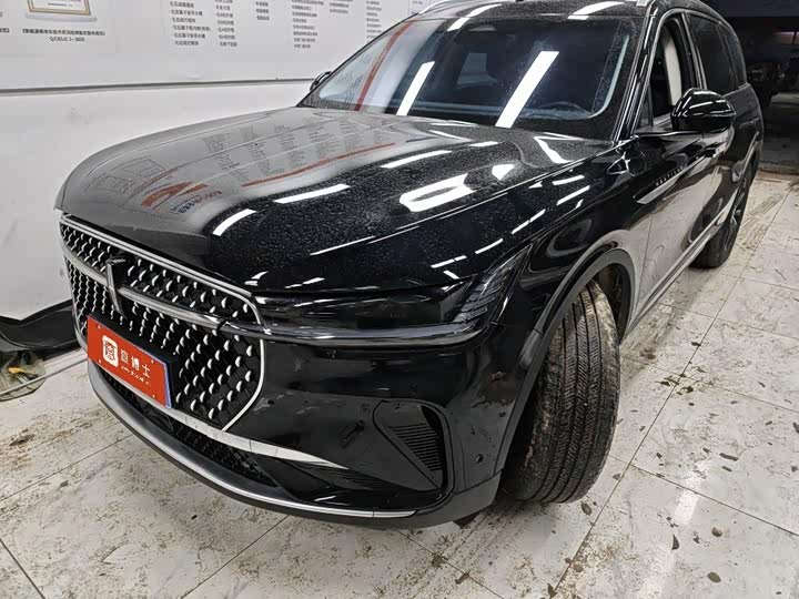 Nautilus 2023 2.0T AWD Premiere