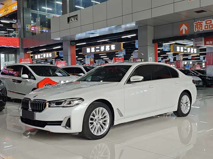 BMW 5 Series 2022 525Li Luxury Package