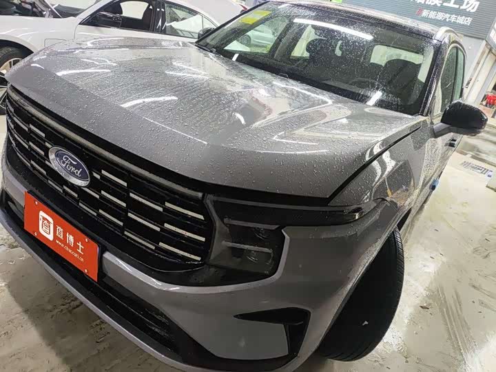 Ruijie 2026 Ruijie L 2.0T EcoBoost E hybrid two-wheel drive seven-seat luxury model