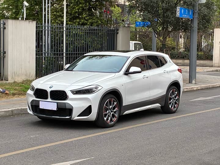 BMW X2 2021 facelift sDrive25i sharp version