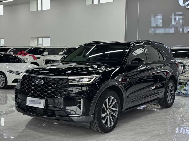 Explorer 2023 EcoBoost 285 four-wheel drive style plus version 7 seats