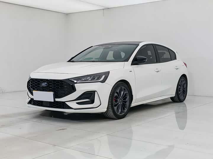 Focus 2022 Hatchback EcoBoost 180 Automatic ST Line