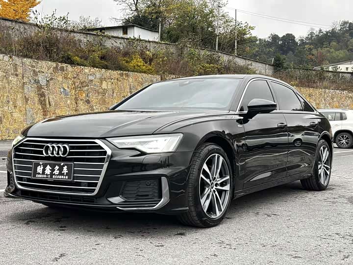 Audi A6L 2022 40 TFSI Luxury Dynamic Edition