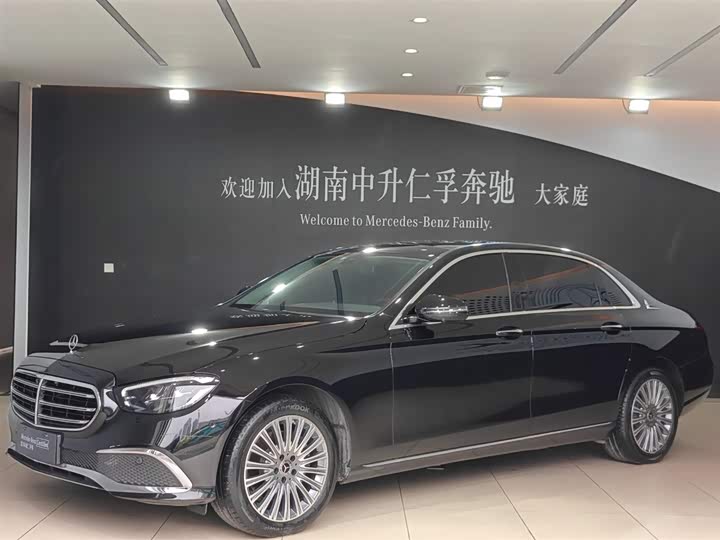 Mercedes-Benz E-Class 2023 E 300 L luxury model