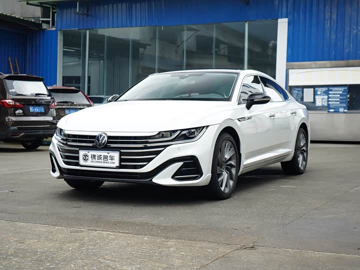 FAW-Volkswagen CC 2024 380TSI eye-catching version