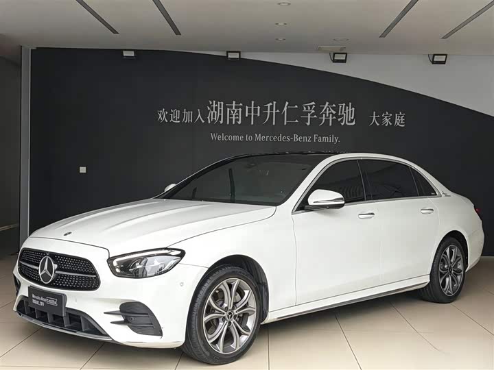 Mercedes-Benz E-Class 2022 E 300 L Sporty and Fashionable