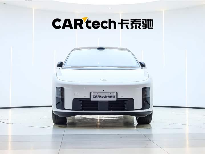 Ideal i8 2025 Standard Edition