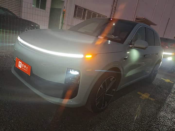 Ideal L6 2025 Max smart refresh version