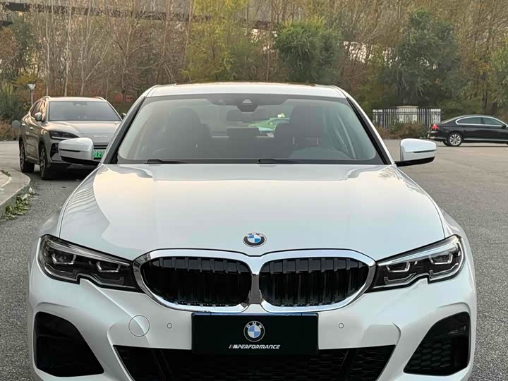 BMW 3 Series 2022 facelift 325i M Sports Package