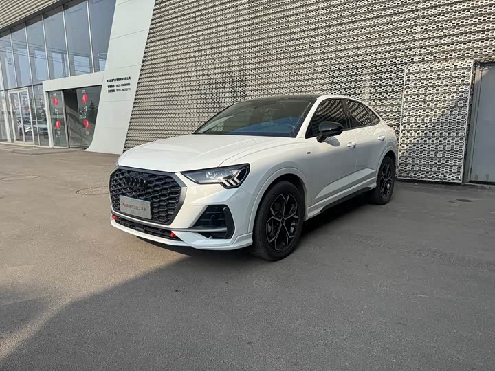 Audi Q3 Sportback 2024 40 TFSI Fashion