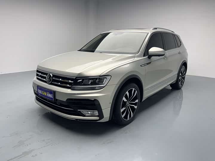 Tiguan L 2021 Model 330TSI Automatic two-wheel drive R-Line Yuexiang Edition