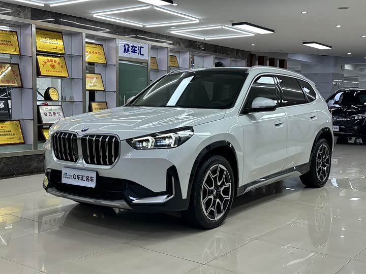 BMW X1 2024 sDrive25Li X-Line