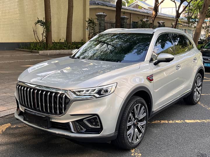 Hongqi HS5 2022 2.0T Zhilian Qixiang four-wheel drive version