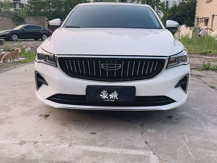 Emgrand 2022 4th Gen 1.5L CVT Deluxe
