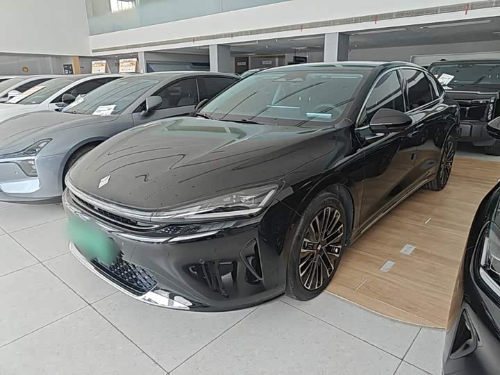 Baojun Xiangjing 2025 plug-in hybrid 140km luxury version