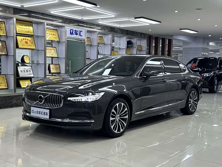 Volvo S90 2023 B5 Zhiyi Luxury Edition
