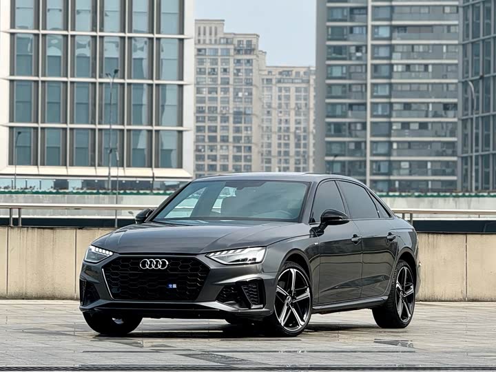 Audi A4L 2024 40 TFSI luxury and dynamic model