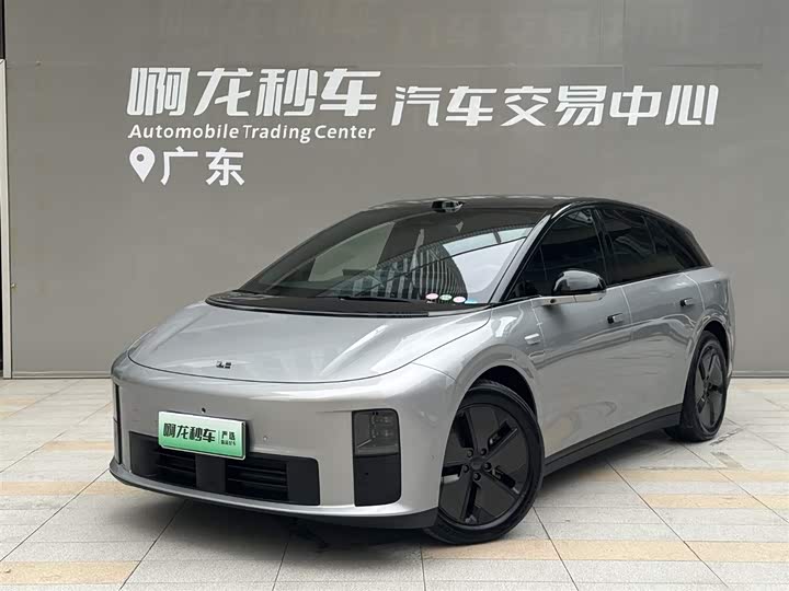 Ideal i6 2025 two-wheel drive standard version