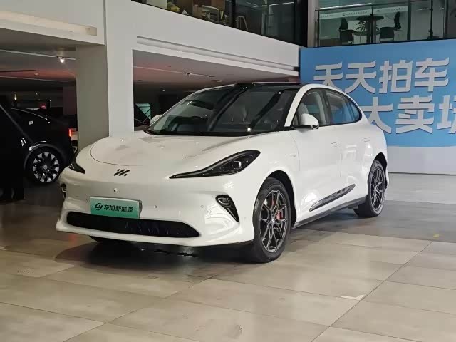 Zhiji LS6 2025 Smart Lizard Driving Edition