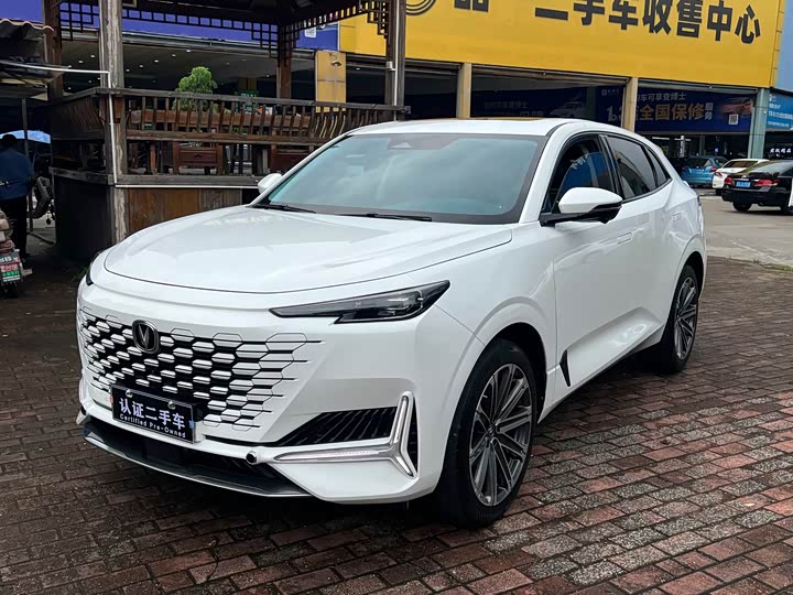 Changan UNI-K 2021 2.0T AWD Premium