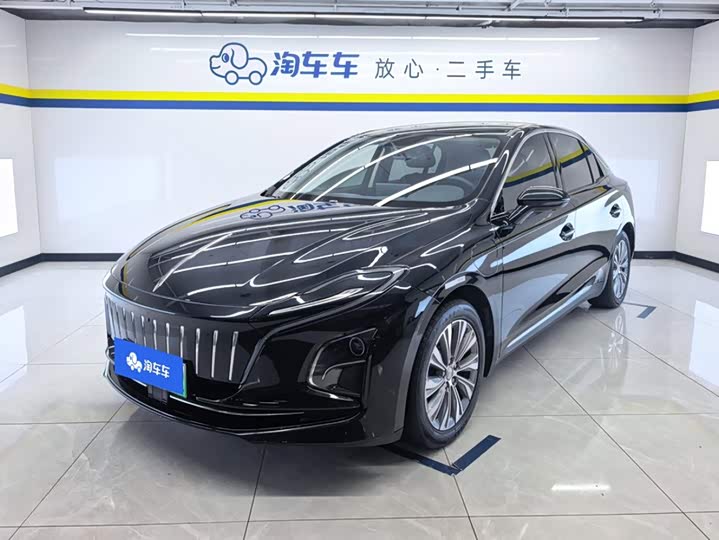 Hongqi E-QM5 2024 450km travel version