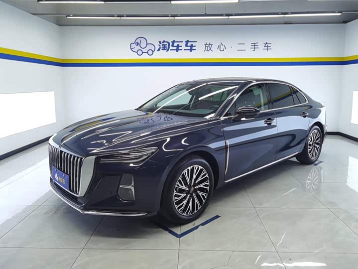 Hongqi H5 2024 2.0T automatic smart connected flag version
