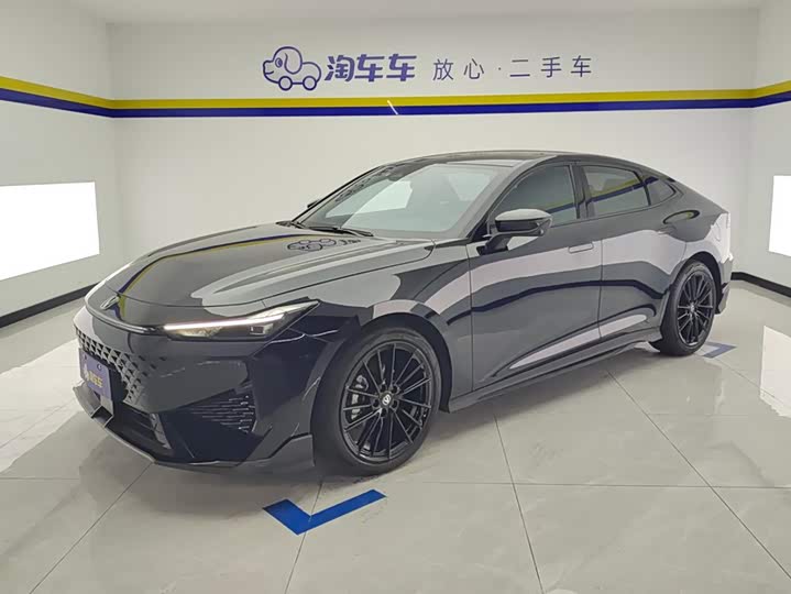 Changan UNI-V 2024 1.5T noble sports model