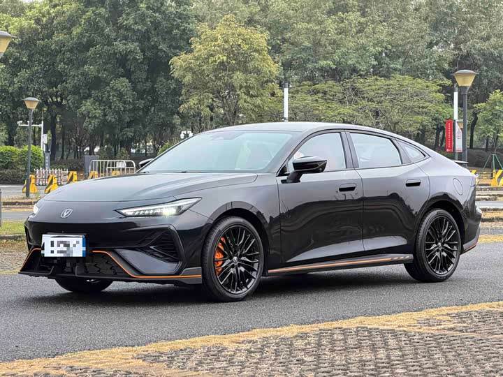Changan UNI-V 2025 third generation 2.0T powerful model