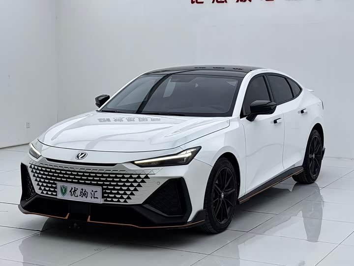 UNI-V 2023 Model 2.0T Edition