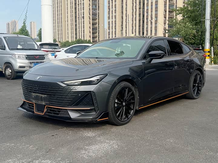 Changan UNI-V 2023 1.5T Sport Edition
