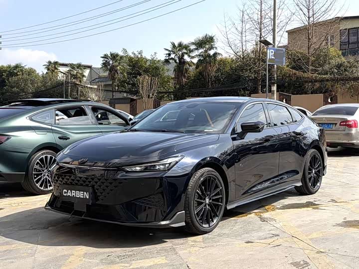 Changan UNI-V 2024 1.5T noble sports model