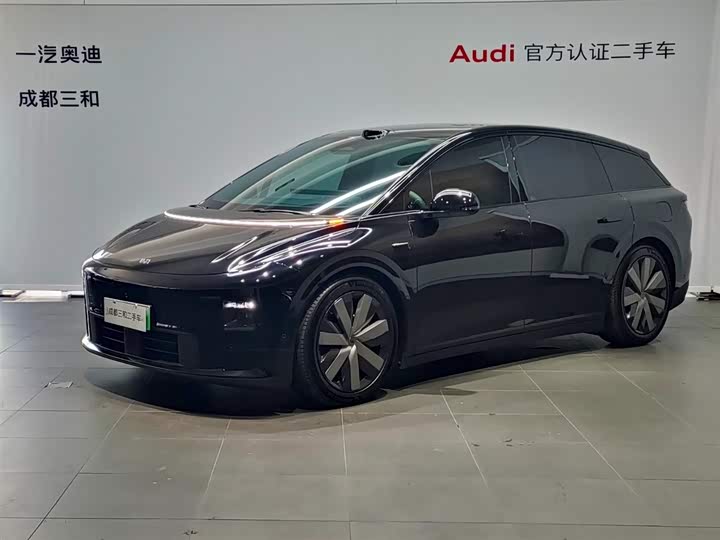 i6 2025 Model 2WD Edition