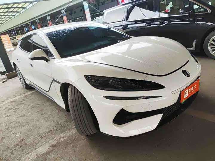 Denza Z9GT 2024 1100 four-wheel drive Max version