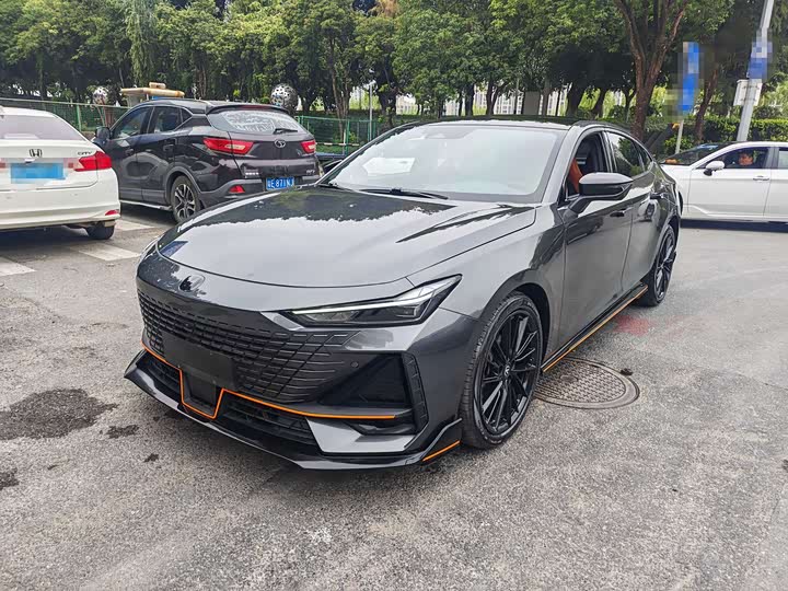 Changan UNI-V 2023 1.5T Sport Edition