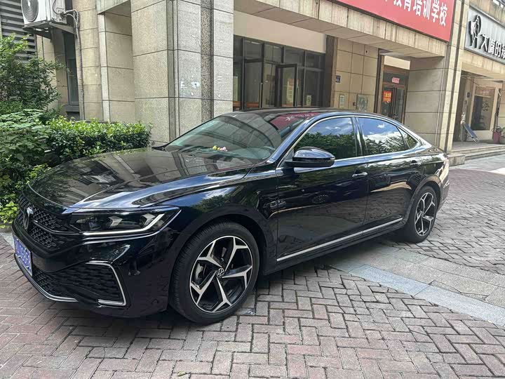 Passat 2022 330TSI Elite Edition