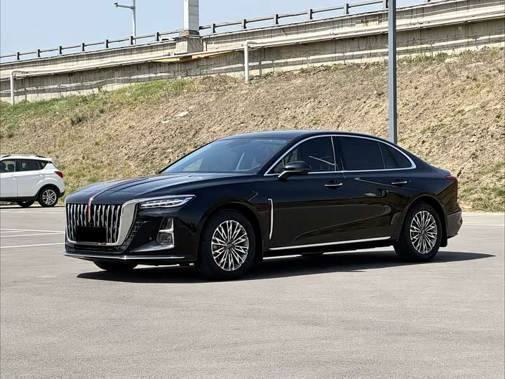 Hongqi H5 2025 1.5T DCT Flag Rhyme Edition