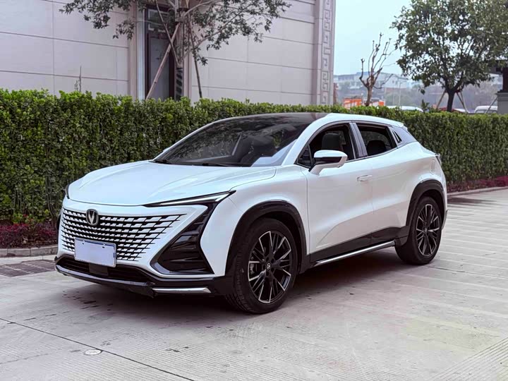 UNI-T 2023 Model 1.5T Premium Version