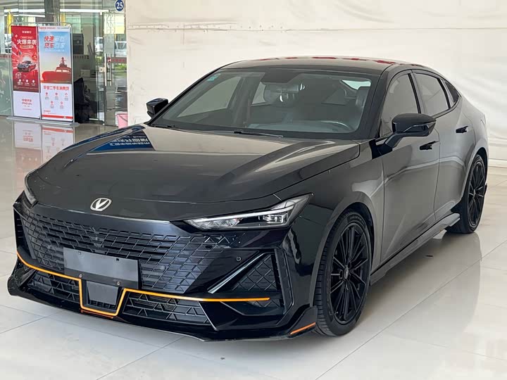 Changan UNI-V 2022 1.5T sports version