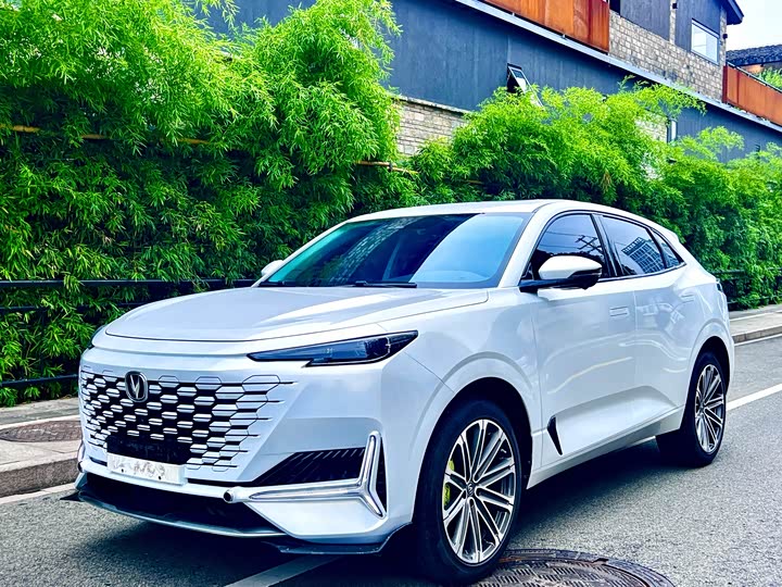 Changan UNI-K 2021 2.0T Distinguished Edition