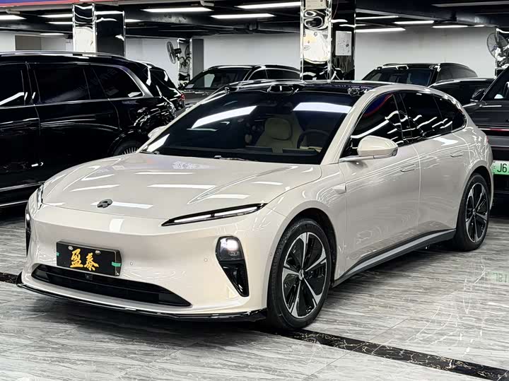 NIO ET5T 2024 model 75kWh Touring