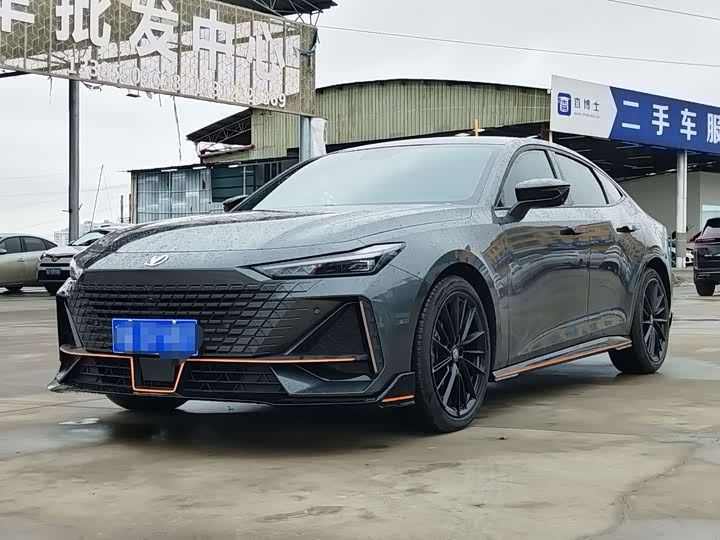 Changan UNI-V 2023 1.5T Sport Edition