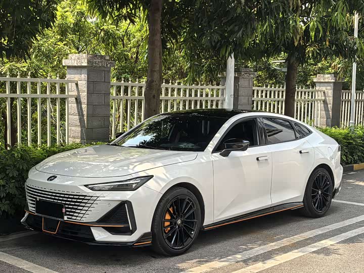 Changan UNI-V 2022 1.5T Sport